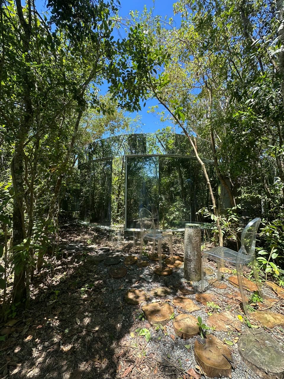 Cabana Invisível